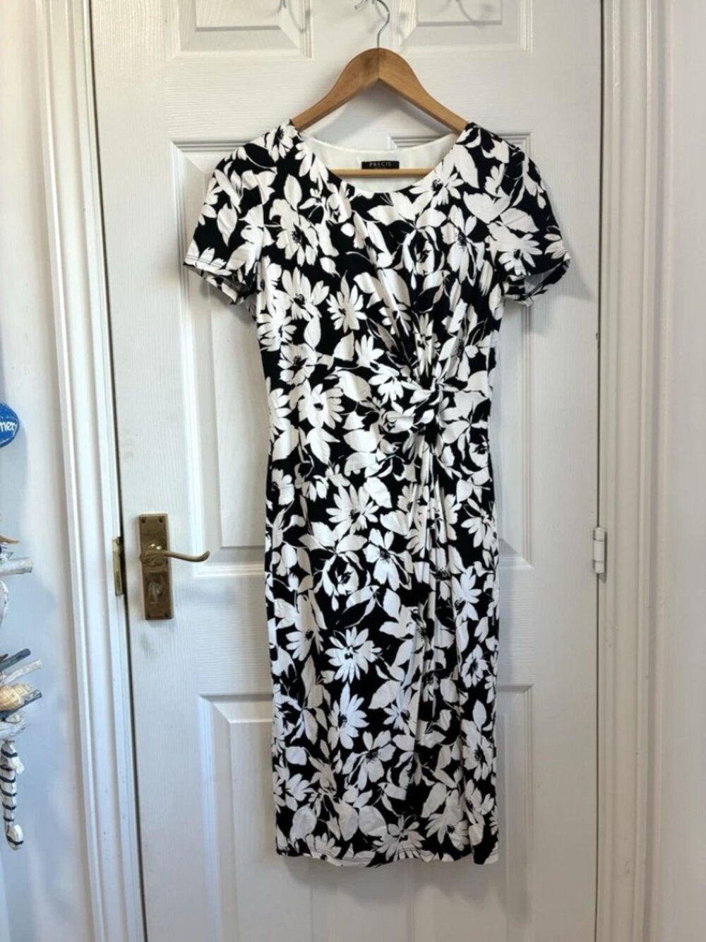 Precis Petite Black & White Floral Twist Front Midi Dress Size UK 8